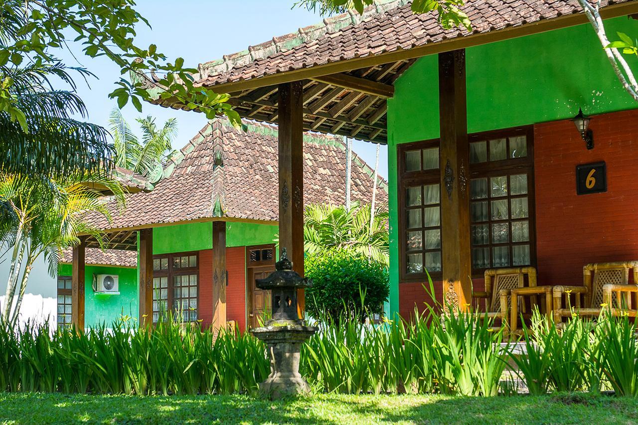 Poeri Devata Resort Hotel Prambanan Extérieur photo