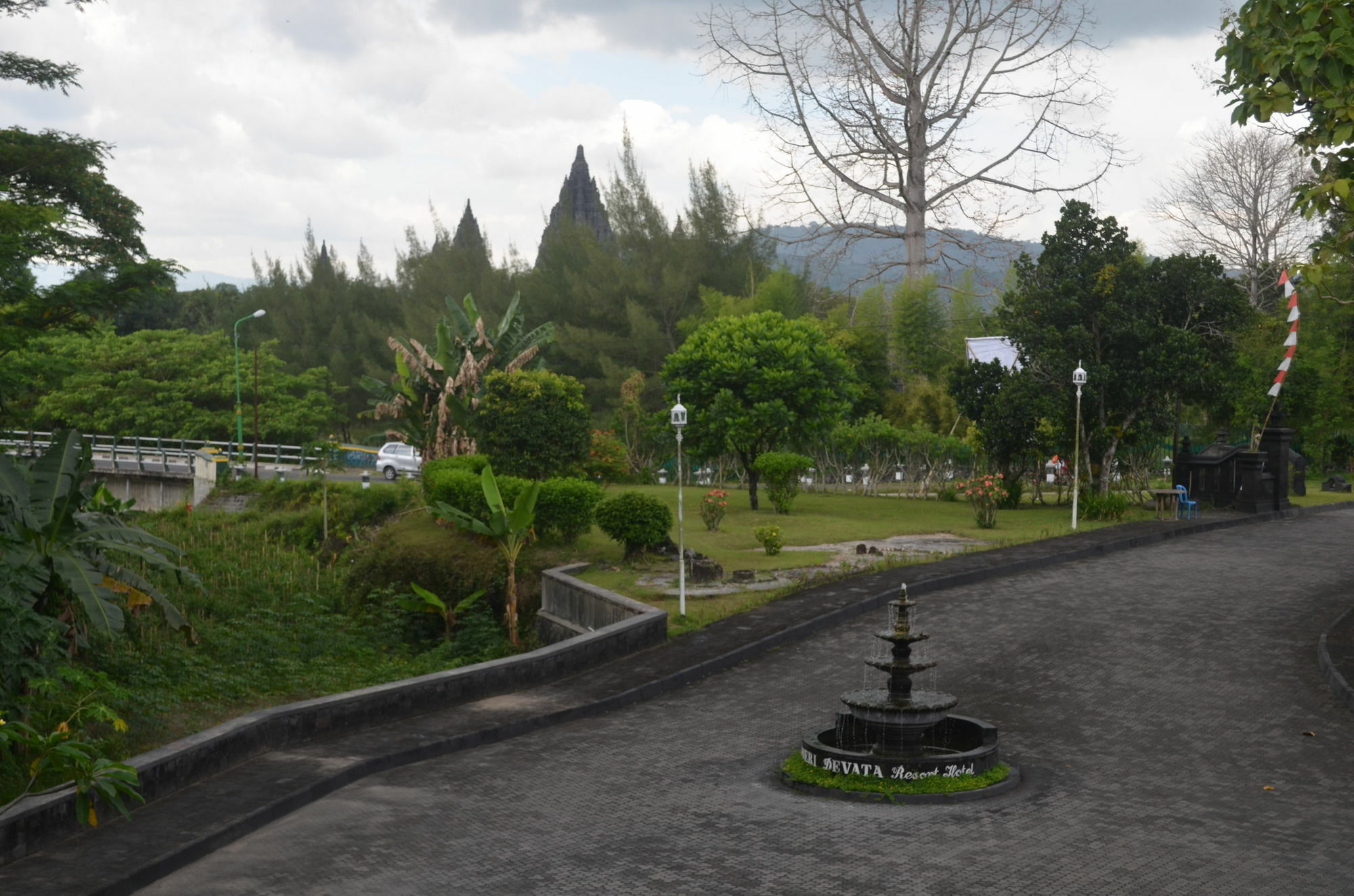 Poeri Devata Resort Hotel Prambanan Extérieur photo