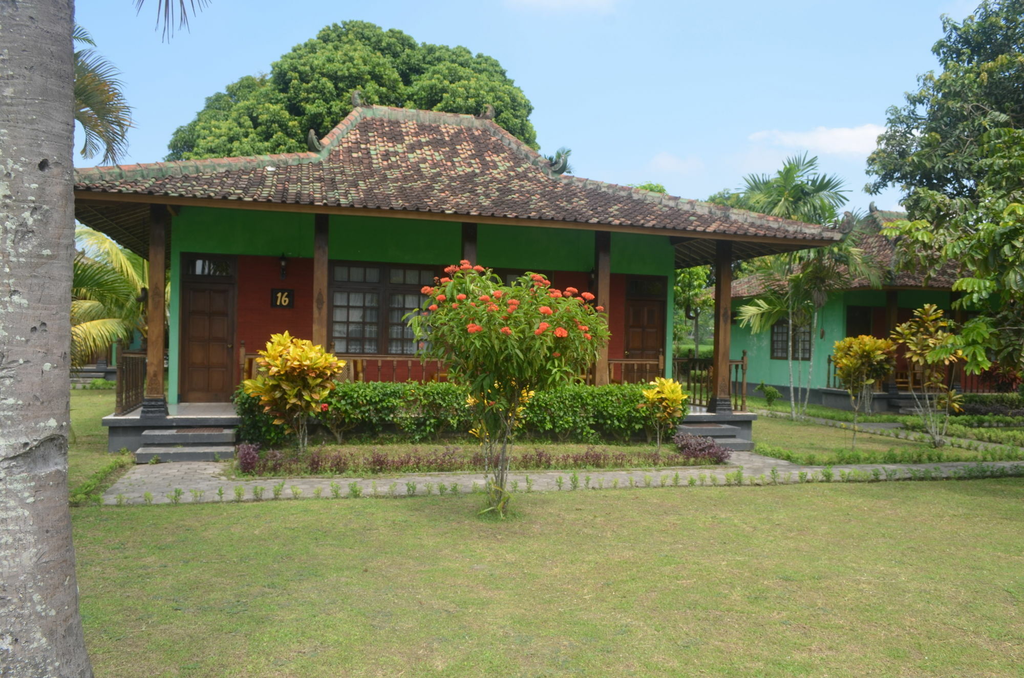Poeri Devata Resort Hotel Prambanan Extérieur photo
