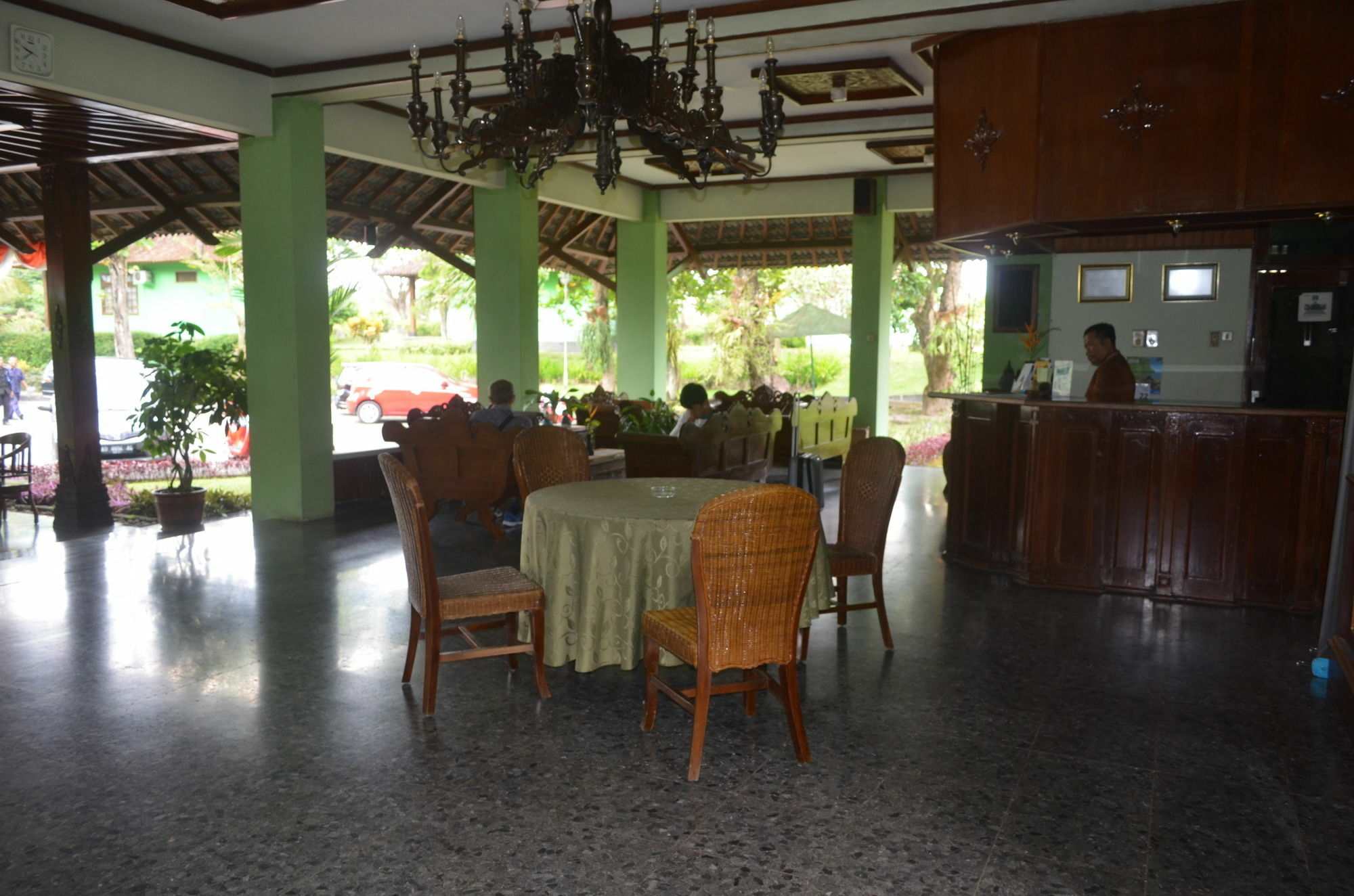 Poeri Devata Resort Hotel Prambanan Extérieur photo